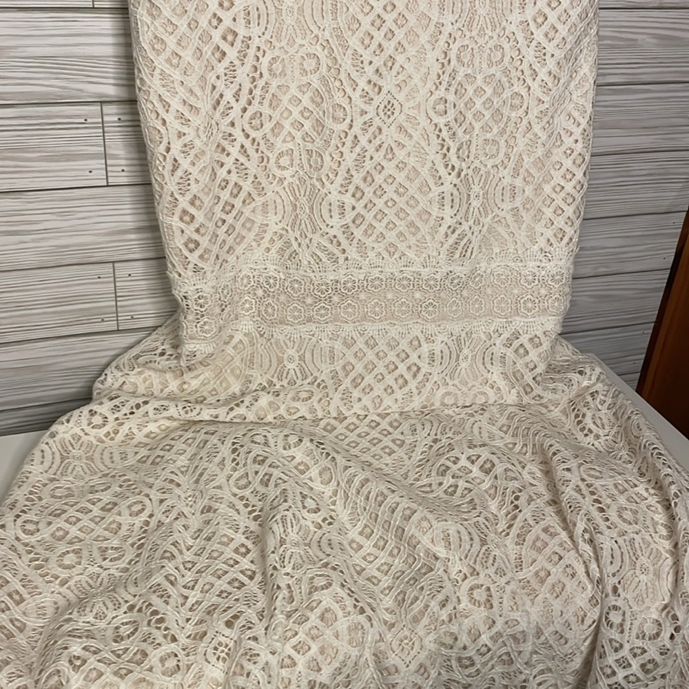 Tadashi Shoji lace bridal dress size 10 - Picture 3 of 7